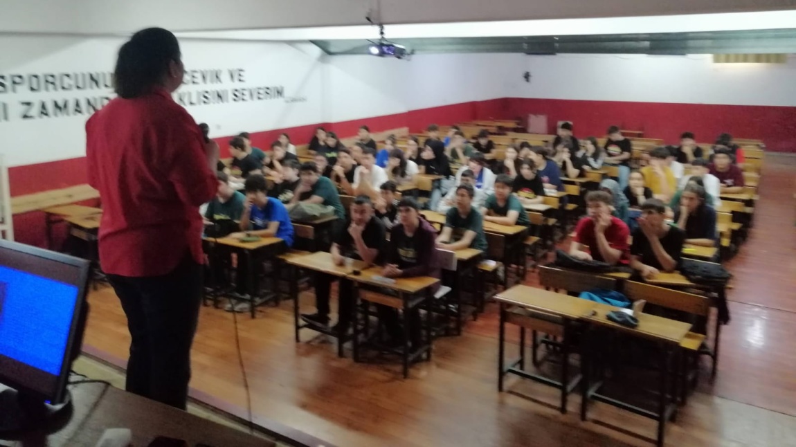 Sınav Öğrencilerimize Hızlı Eğitimi Kursu Verildi